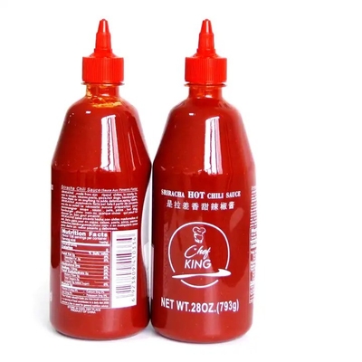 Salsa cinese di Sriracha Hot Chili Perfetta per la forma di pasticcio e le istruzioni alimentari