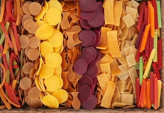 Granelli di patate rossi secchi crudi CRISPY PAOSI Materiale misto di embrioni gonfiati