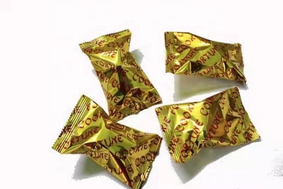 Texture Dolci cinesi duri GK Farina Forma quadrata Cookie di fortuna personalizzato Snack coreani