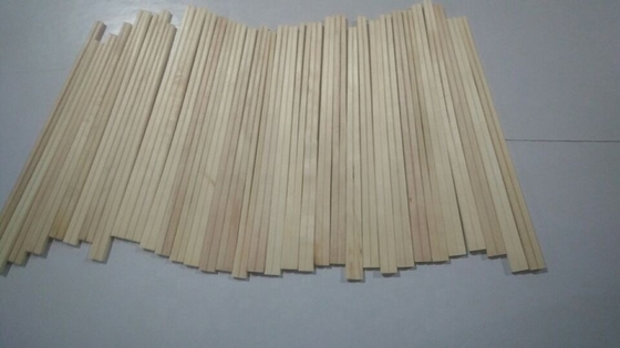 Superficie liscia, biodegradabili, bastoncini di legno usa e getta per imballaggi sostenibili