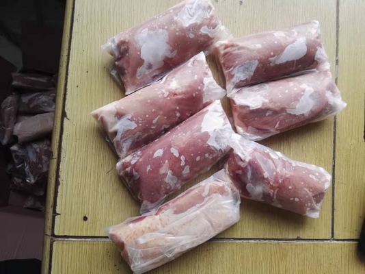 Pelle di anatra congelata al vapore Carne di anatra tritata di grado AB Indirizzo normale Vendita diretta